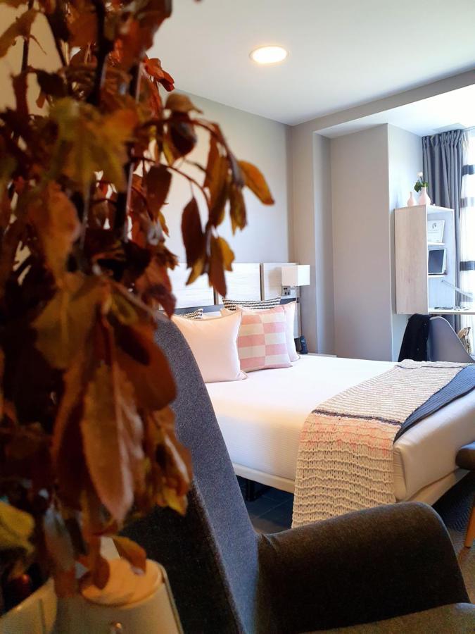 Apartahotel 5Dos5 Oviedo Dış mekan fotoğraf