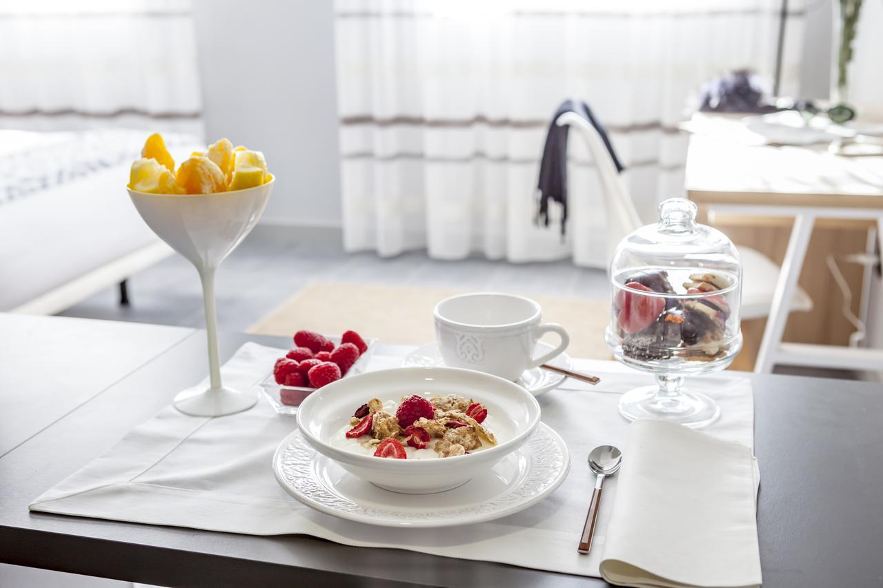 Apartahotel 5Dos5 Oviedo Dış mekan fotoğraf
